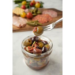 BLACK OLIVES WITH SUNDRIED TOMATOES